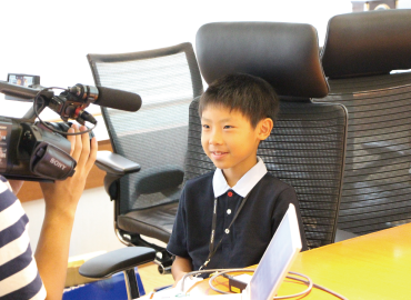 アシスト「子ども参観日」：取材の様子
