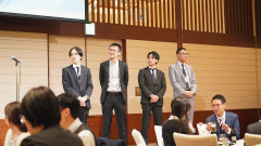 西日本支社大忘年会画像1-中途入社社員の自己紹介