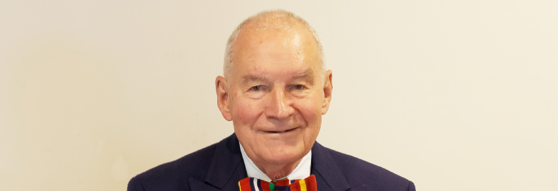 ビル・トッテン関連情報