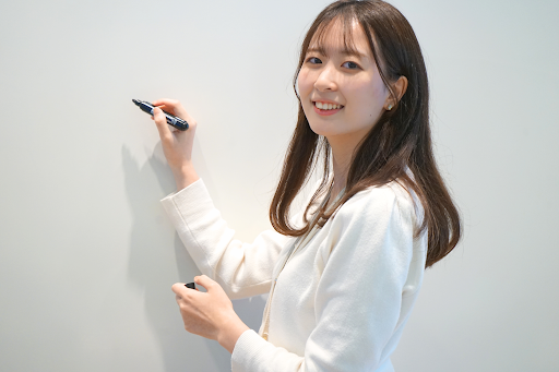 講師 嶋津 絵里子
