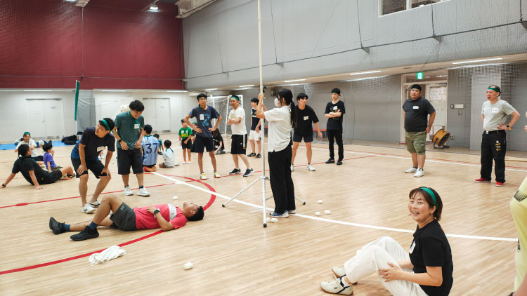 2025アシスト運動会_段違い玉入れ03