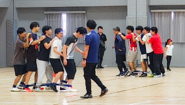 2025アシスト運動会_ムカデリレー04